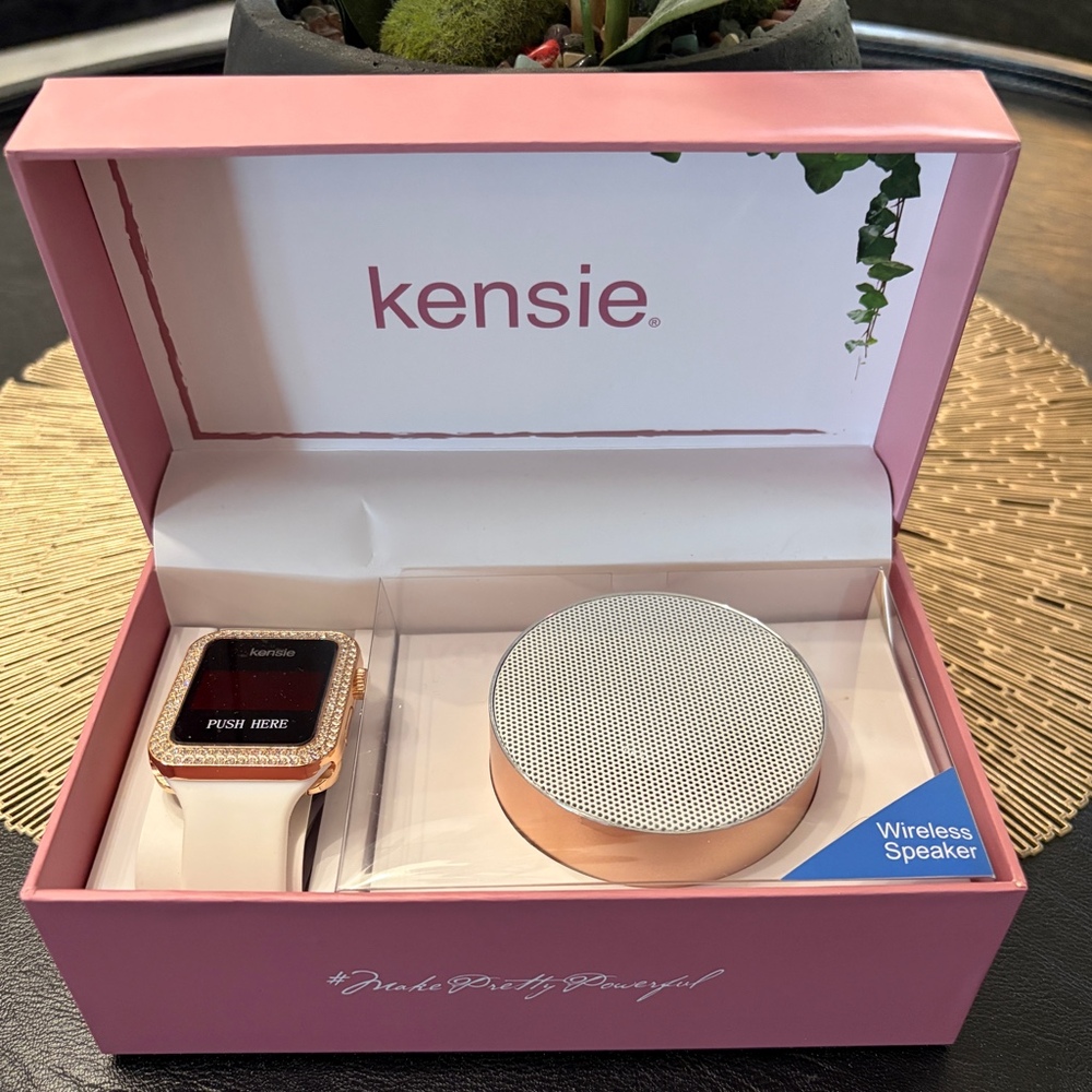 Kensie Rose Gold Crystal Watch & Wireless Bluetooth Speaker Gift Set New in Box